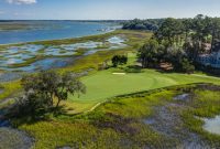 picture of the 13th hole at Long Cove Club, in Hilton Head Island, S.C