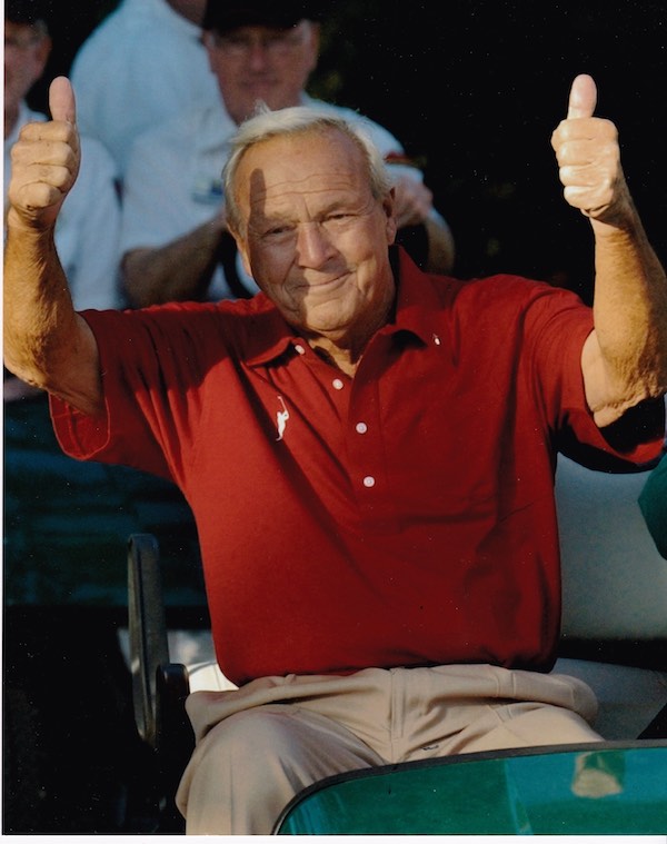 Arnold Palmer with two thumbs up