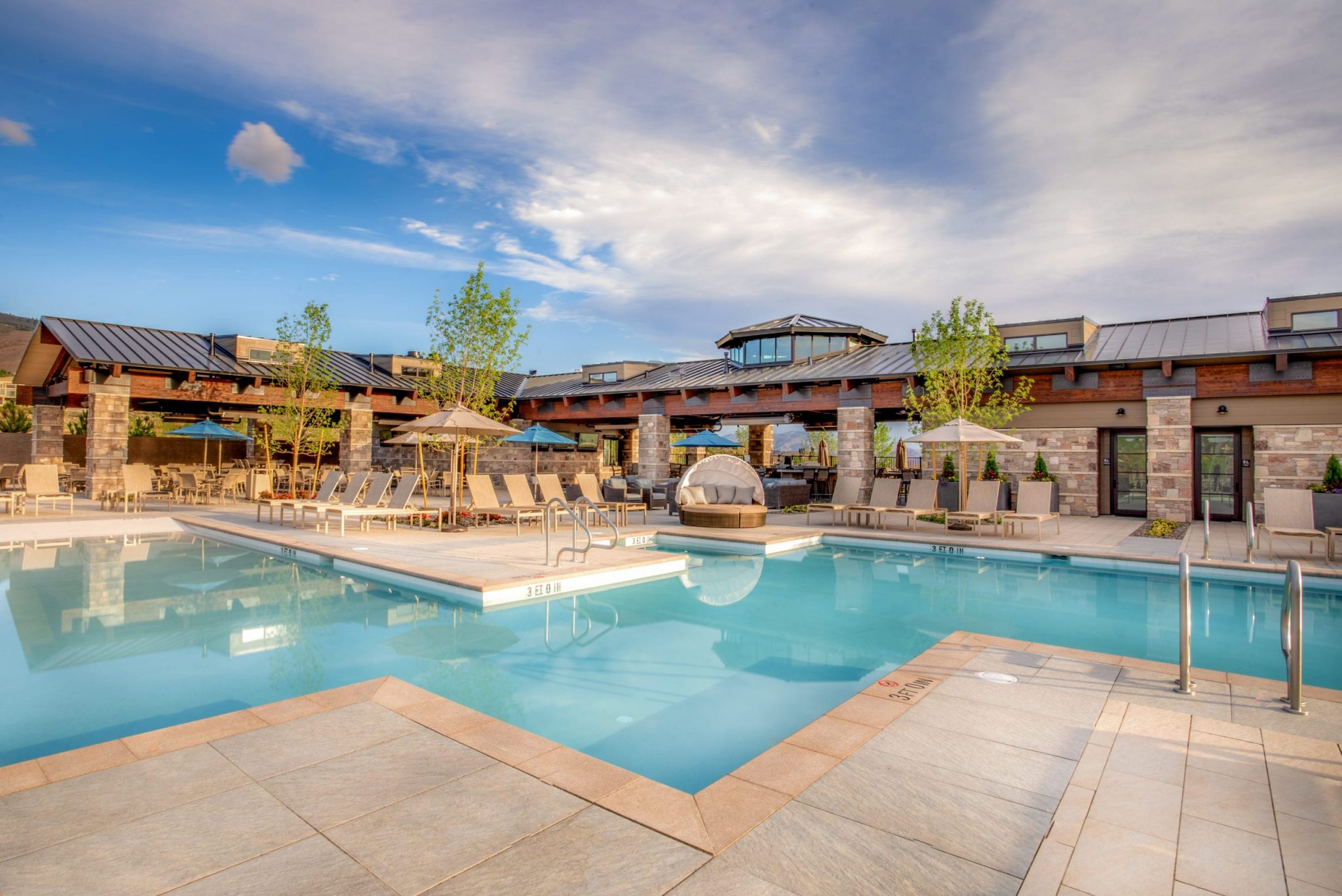 THE CLUB AT ARROWCREEK’S CLUBHOUSE NAMED OF THE YEAR” BY