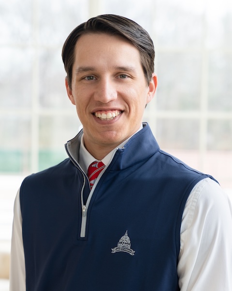 headshot of Aaron Levinson