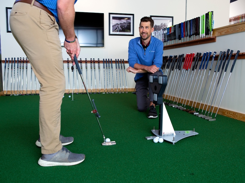 sam-puttlab-putter-fitting-at-club-champion