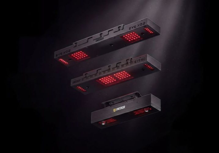 UneekorOverheadLaunchMonitors