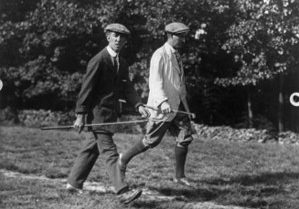 Figure 1. Early golfers relied on experience, course knowledge, and traditional equipment long before GPS devices, rangefinders, and modern performance technology became part of the game.
